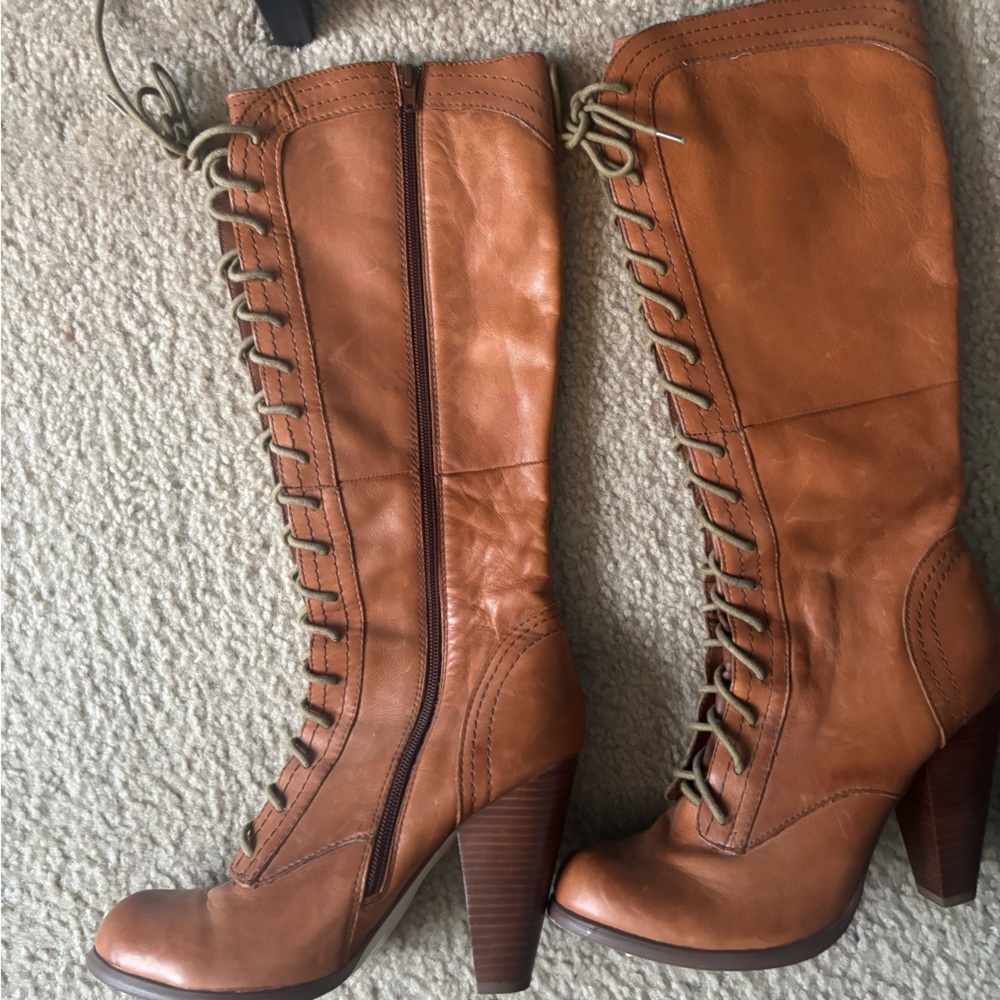 Seychelles tan leather lace up  Boots